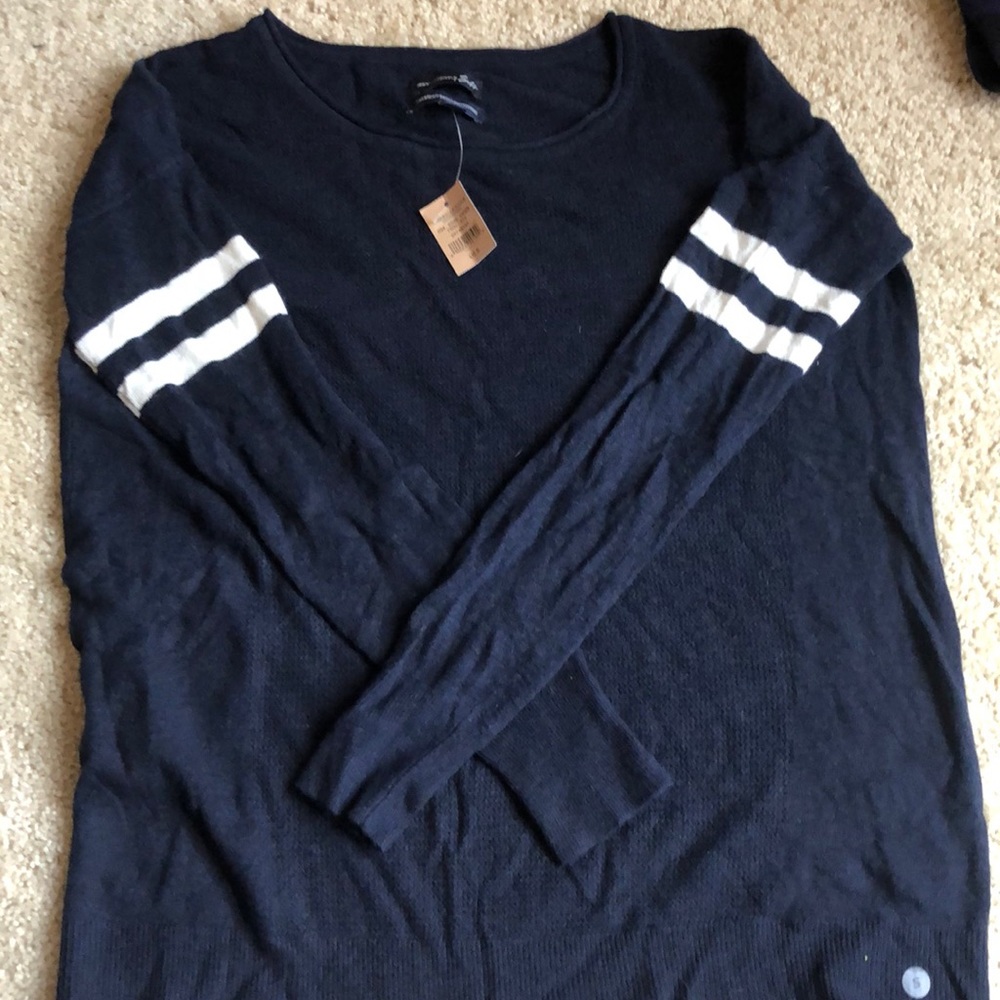 NWT American eagle sweater